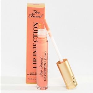 NWT Too Faced Juicy Color Plumping Lipgloss